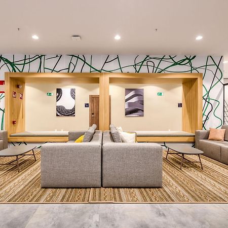 Livensa Living Studios Сан Себастиан Екстериор снимка
