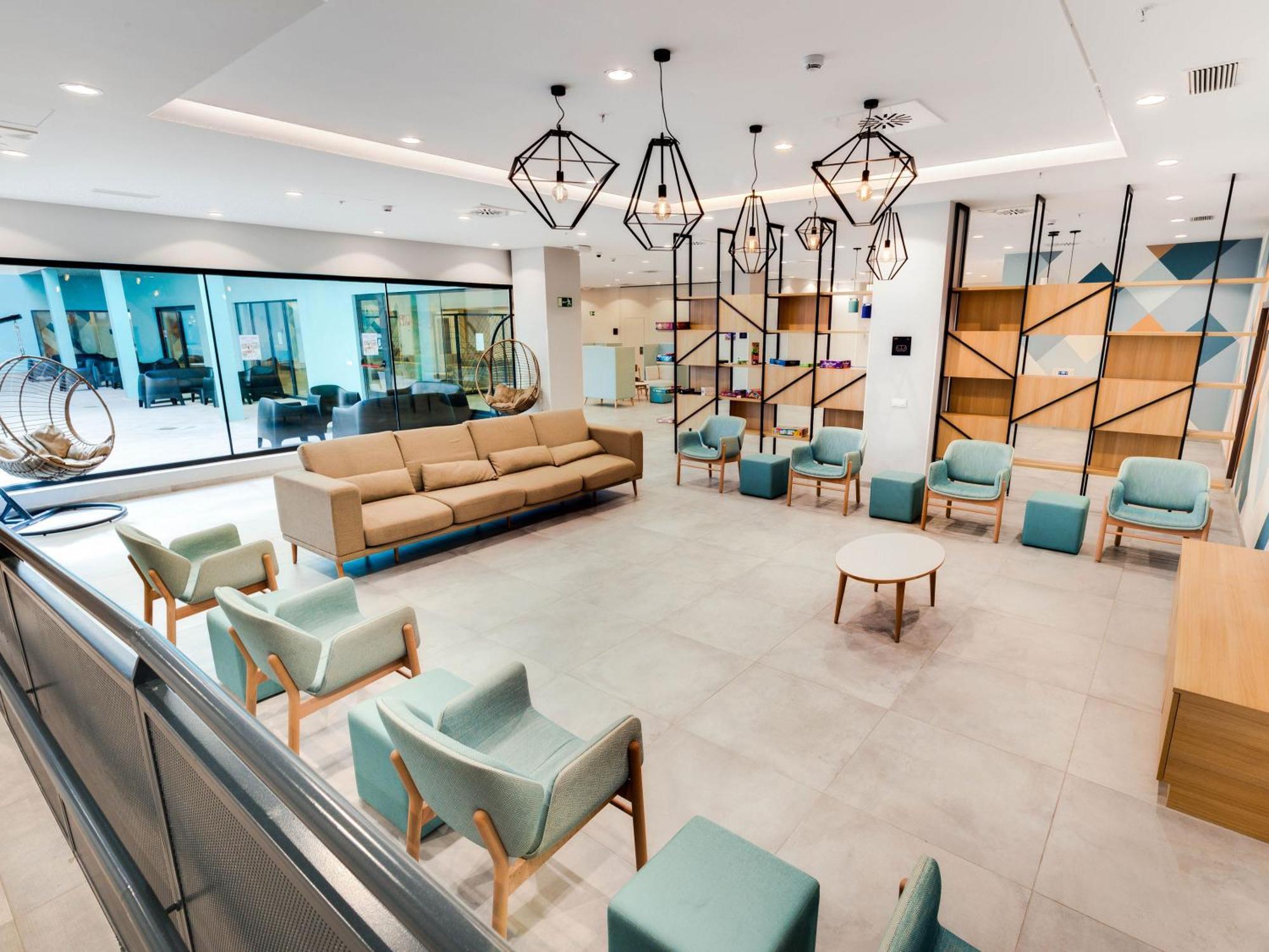 Livensa Living Studios Сан Себастиан Екстериор снимка
